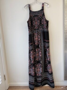 Sleeveless Black Maxi Dress with Pink Floral Print